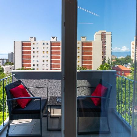 Brand New Apartment Close To The Beach, City Center And University Of Rijeka - Apartment Karlo Экстерьер фото