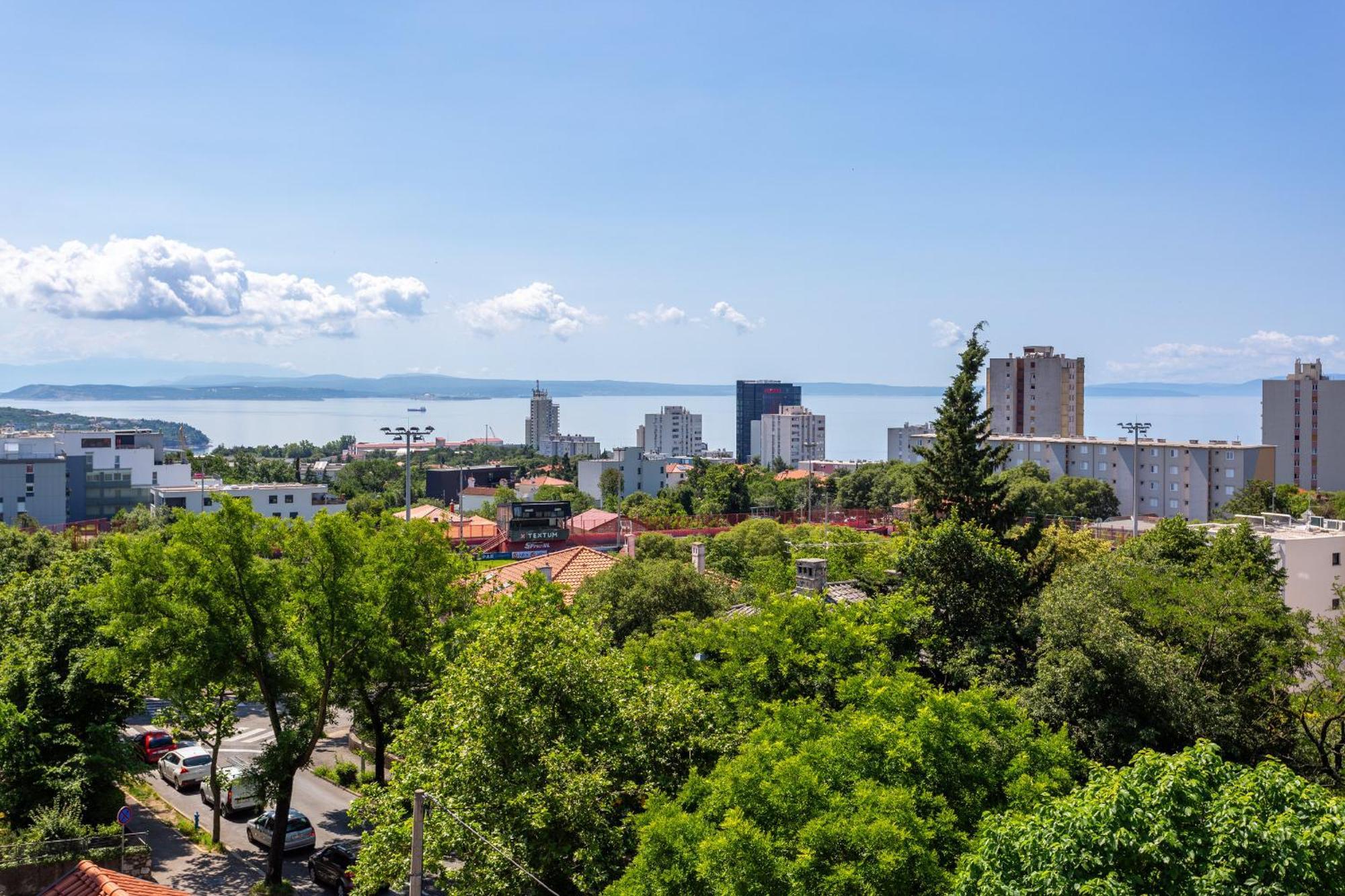 Brand New Apartment Close To The Beach, City Center And University Of Rijeka - Apartment Karlo Экстерьер фото